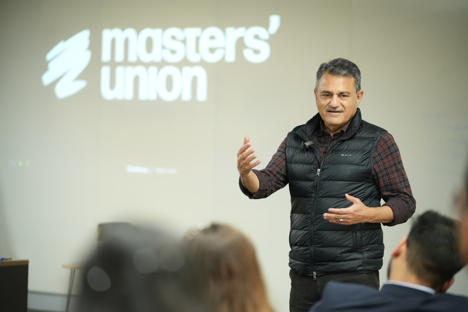 Mr Manoj Kohli speaking to students at Masters' Union